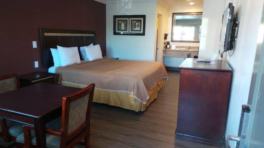 Hyland Inn Near Legoland Carlsbad Ngoại thất bức ảnh