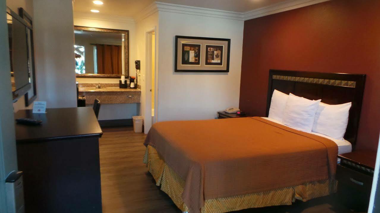 Hyland Inn Near Legoland Carlsbad Ngoại thất bức ảnh